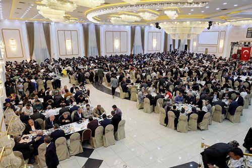 Mardin Valiliği ve Büyükşehir Belediyesince Nusaybin'de iftar programı düzenlendi